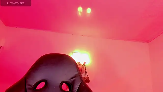 Snapshot of naomy__xx chatting on 28, 2, 2026 naomy xx online show from 28, 2, 2026