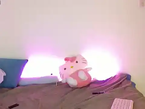 kittycatw online show from 27, 12, 2024