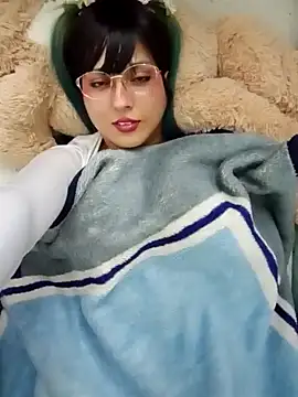 Derry Cooper online show from 10, 12, 2024