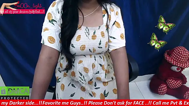 Snapshot of _mOOn_light_ chatting on 6, 1, 2025 mOOn light online show from 6, 1, 2025