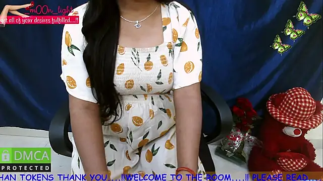 Snapshot of _mOOn_light_ chatting on 8, 2, 2025 mOOn light online show from 8, 2, 2025