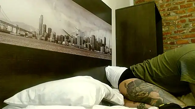 Snapshot of AceSpinning_DJ chatting on 12, 1, 2026 AceSpinning DJ online show from 12, 1, 2026