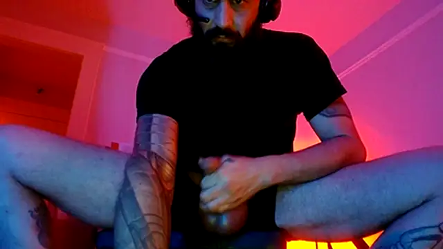 Snapshot of AceSpinning_DJ chatting on 14, 2, 2026 AceSpinning DJ online show from 14, 2, 2026