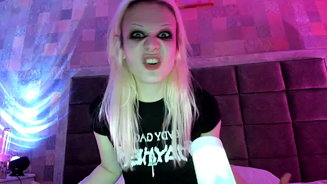 Snapshot of sashakiss99 chatting on 27, 10, 2025 sashakiss99 online show from 27, 10, 2025