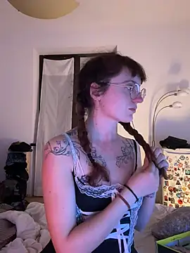 Snapshot of _foxygirl_ chatting on 3, 3, 2025  foxygirl  online show from 3, 3, 2025