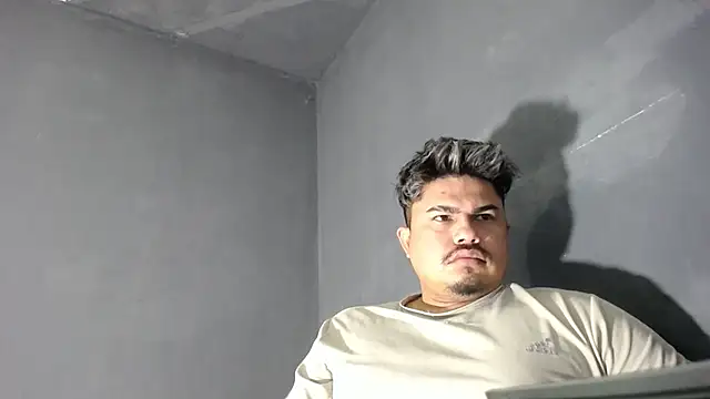 Snapshot of DickMasterfindom chatting on 5, 2, 2025 DickMasterfindom online show from 5, 2, 2025