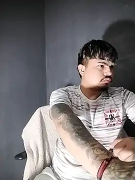 Snapshot of DickMasterfindom chatting on 15, 2, 2025 DickMasterfindom online show from 15, 2, 2025