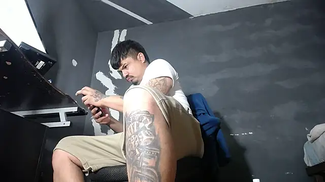 Snapshot of DickMasterfindom chatting on 16, 9, 2025 DickMasterfindom online show from 16, 9, 2025