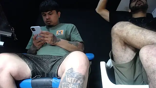 Snapshot of DickMasterfindom chatting on 11, 6, 2026 DickMasterfindom online show from 11, 6, 2026