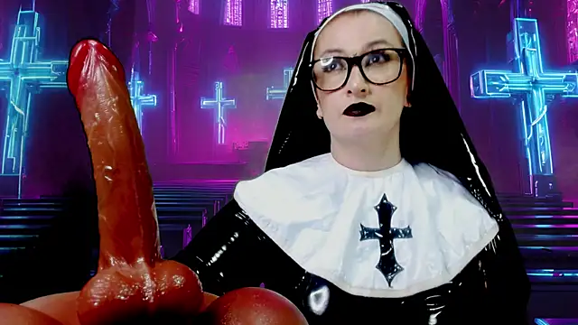 Snapshot of helenas_fantasy chatting on 5, 3, 2025 helenas fantasy online show from 5, 3, 2025