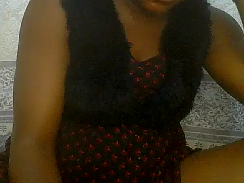 Snapshot of pretty_nanah chatting on 4, 10, 2025 pretty nanah online show from 4, 10, 2025