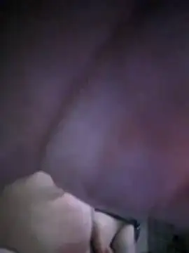 Snapshot of iambradz chatting on 21, 11, 2025 iambradz online show from 21, 11, 2025