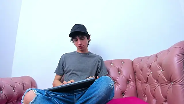 Snapshot of JeanRam18 chatting on 14, 3, 2025 JeanRam18 online show from 14, 3, 2025