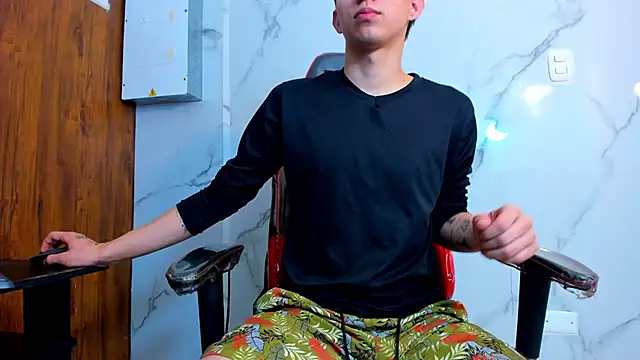 Snapshot of JeanRam18 chatting on 4, 3, 2026 JeanRam18 online show from 4, 3, 2026