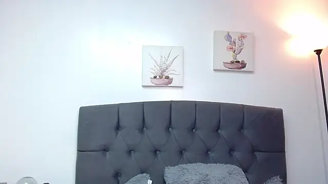 candy lux  online show from 19, 9, 2025