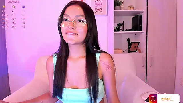 Snapshot of barbie_brunette3 chatting on 11, 10, 2025 barbie brunette3 online show from 11, 10, 2025