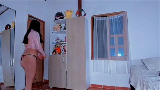 Lauren A online show from 19, 3, 2025