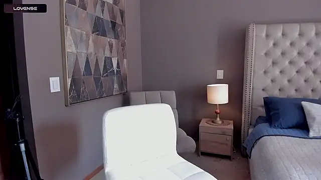 vangie  online show from 3, 12, 2025