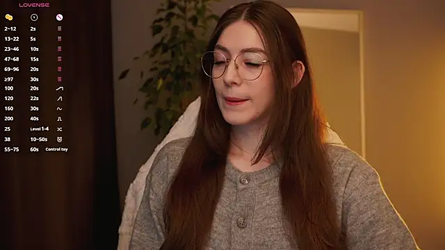 Ester Hill online show from 26, 11, 2025