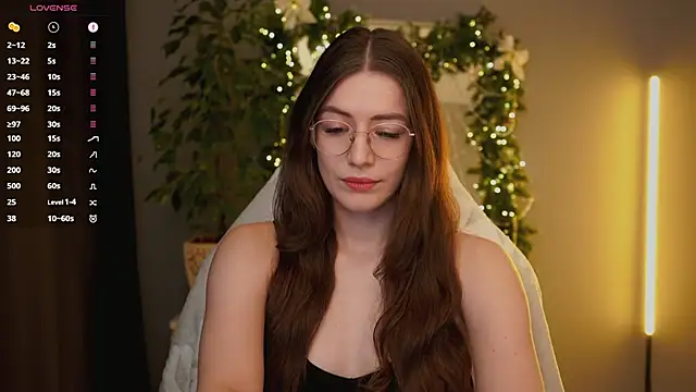 Snapshot of Ester_Hill chatting on 9, 1, 2026 Ester Hill online show from 9, 1, 2026