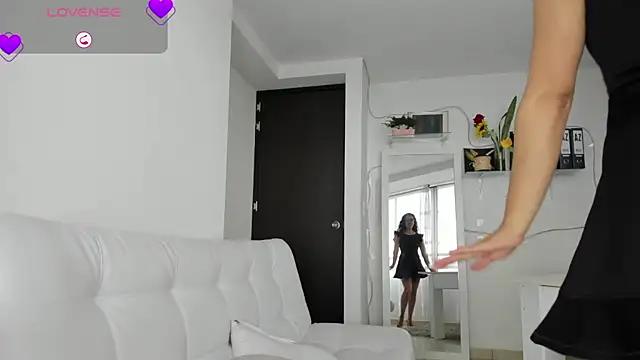 Snapshot of susana_monroy chatting on 23, 3, 2026 susana monroy online show from 23, 3, 2026