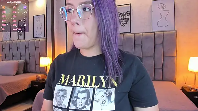 sweet--emily online show from 21, 1, 2025