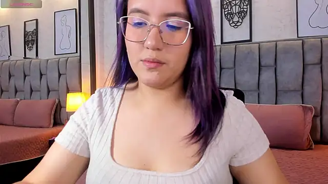 sweet--emily online show from 1, 3, 2025