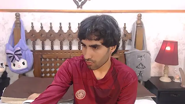 MilanZaire online show from 18, 3, 2025