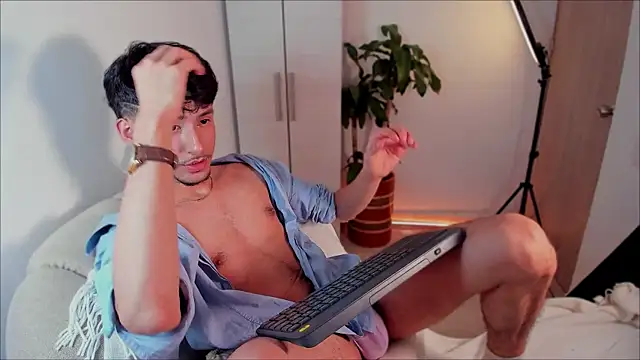 dimitri targaryen online show from 8, 1, 2025