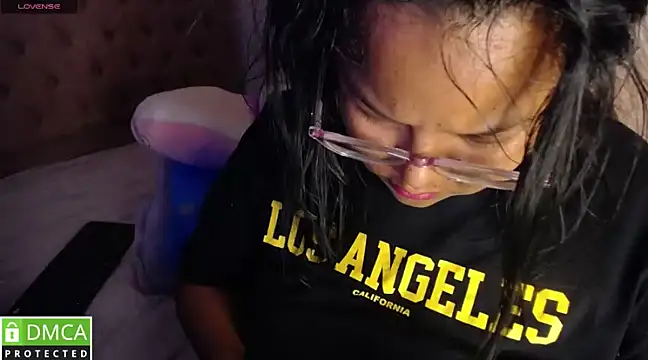 KittyHot20 online show from 25, 2, 2025