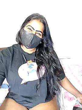 Snapshot of DISNI1997 chatting on 14, 2, 2025 DISNI1997 online show from 14, 2, 2025