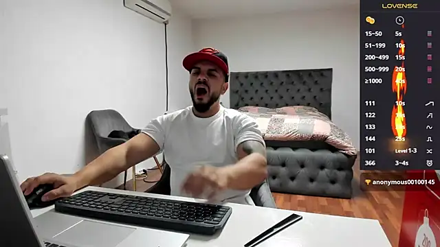 supermanboy94 online show from 23, 10, 2025