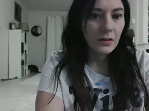 Snapshot of CrystalLakeXO chatting on 12, 1, 2025 CrystalLakeXO online show from 12, 1, 2025
