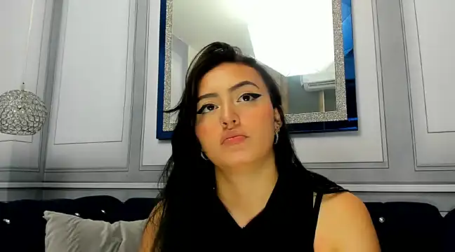 Lesly sexy4u online show from 18, 12, 2024