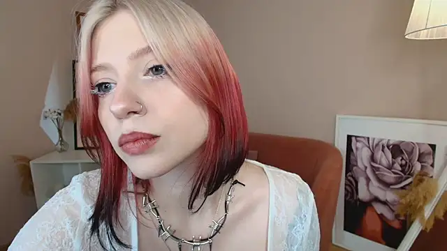 Snapshot of arielabradberry chatting on 27, 11, 2025 arielabradberry online show from 27, 11, 2025