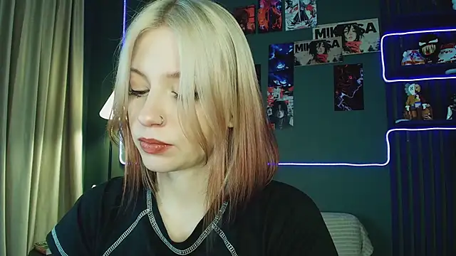 Snapshot of arielabradberry chatting on 18, 1, 2026 arielabradberry online show from 18, 1, 2026