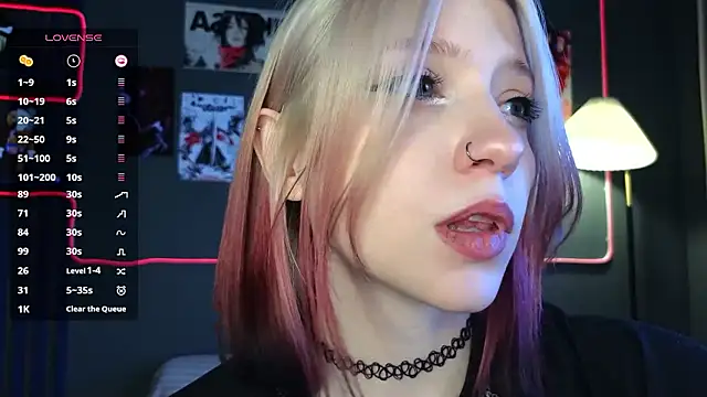 Snapshot of arielabradberry chatting on 1, 2, 2026 arielabradberry online show from 1, 2, 2026