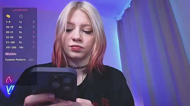 Snapshot of arielabradberry chatting on 11, 3, 2026 arielabradberry online show from 11, 3, 2026