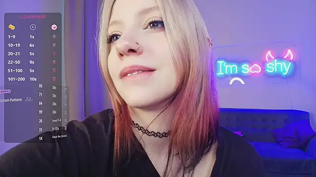 Snapshot of arielabradberry chatting on 19, 3, 2026 arielabradberry online show from 19, 3, 2026