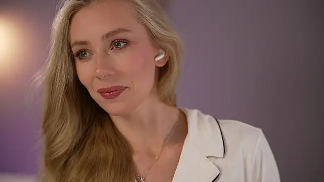 Vika54784 online show from 8, 11, 2025