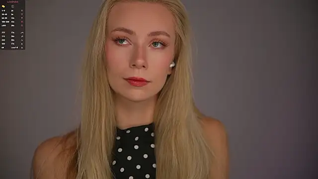 Snapshot of Vika54784 chatting on 7, 3, 2026 Vika54784 online show from 7, 3, 2026