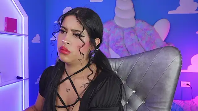 miss romyna online show from 11, 2, 2026