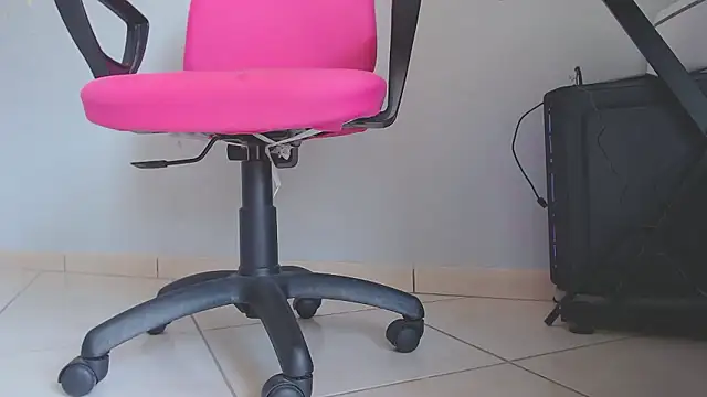 Snapshot of angeldevil193 chatting on 16, 1, 2026 angeldevil193 online show from 16, 1, 2026