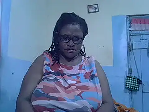 sexy bigboobss online show from 6, 11, 2025