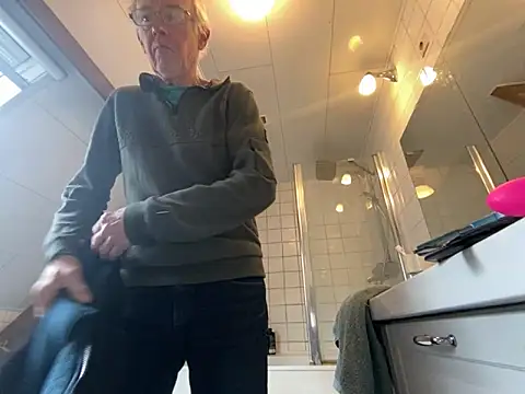 Snapshot of martxxxxx chatting on 19, 2, 2026 martxxxxx online show from 19, 2, 2026