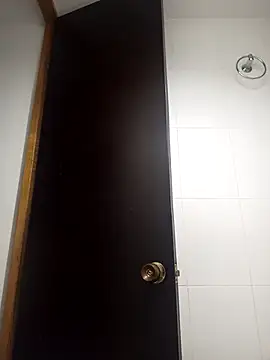 AnthonelaDuque online show from 19, 12, 2025