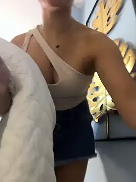 AnthonelaDuque online show from 2, 3, 2026