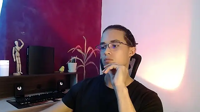 Snapshot of alejo_x3 chatting on 14, 3, 2025 alejo x3 online show from 14, 3, 2025