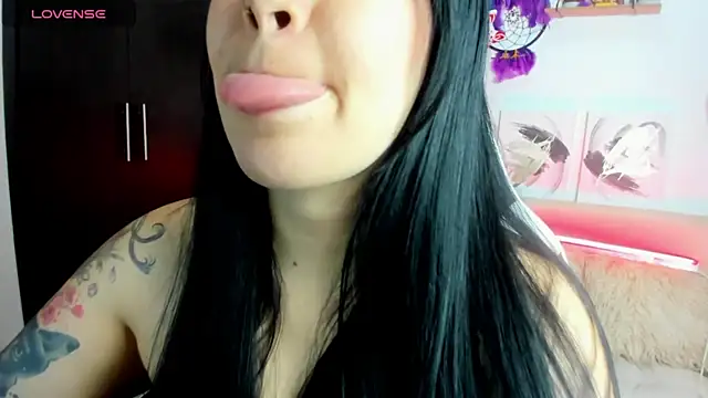 Snapshot of AilynRed chatting on 16, 1, 2026 AilynRed online show from 16, 1, 2026