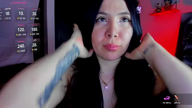 Snapshot of AilynRed chatting on 30, 7, 2026 AilynRed online show from 30, 7, 2026